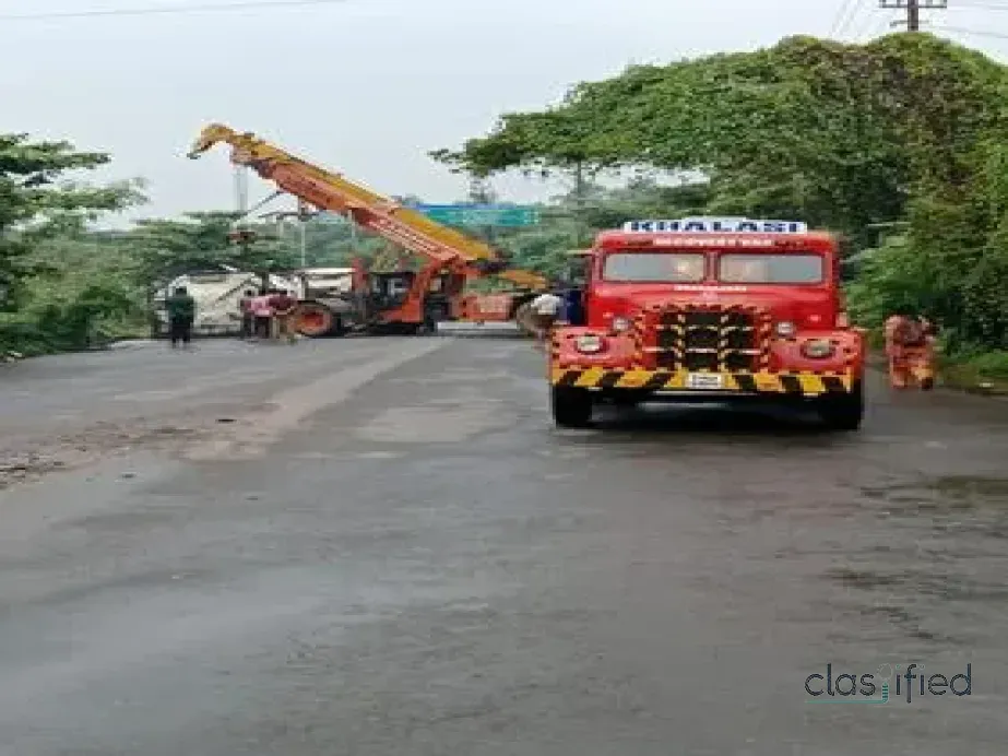 KHALASI Towing service annjarakandy chovva valapattanam mahe KHALASI Towing service annjarakandy chovva valapattanam mahe