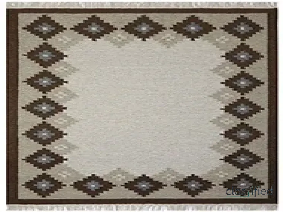 Carpet manufacturer India, Custom made Rugs Bhadohi
